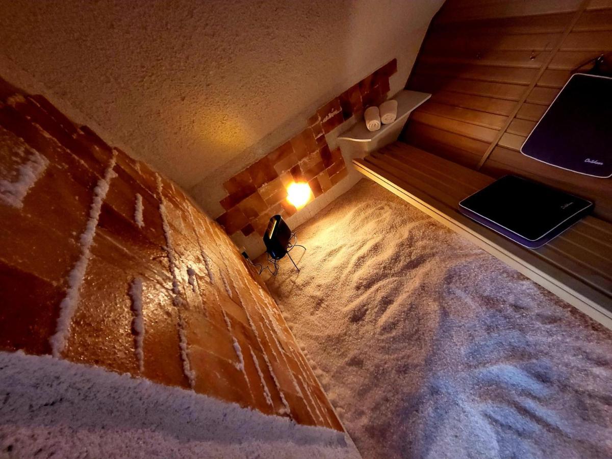 Hotel An Den Bleichen ชตราลซุนด์ ภายนอก รูปภาพ
